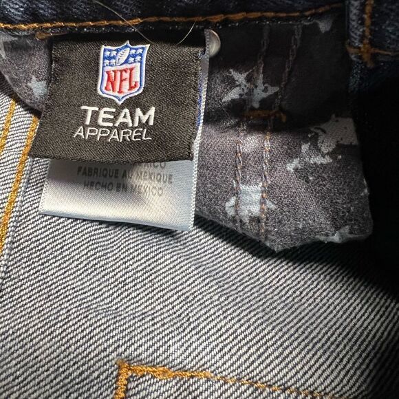 NWT NFL Authentic PATRIOTS Denim Jeans Relaxed Tailgater Bootcut Sz 32/30 - Picture 6 of 7